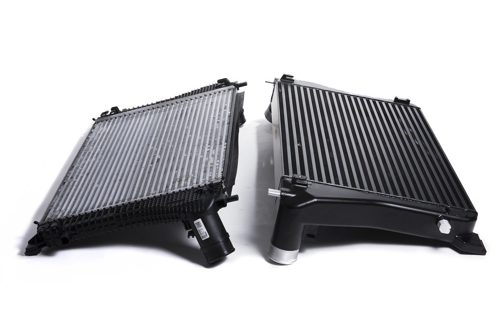 RacingLine Performance Intercooler / MQB / 1.8/2.0 TSI EA888.3