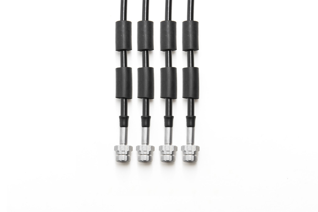 RacingLine Uprated Brake Line Kit Front and Rear - MQB