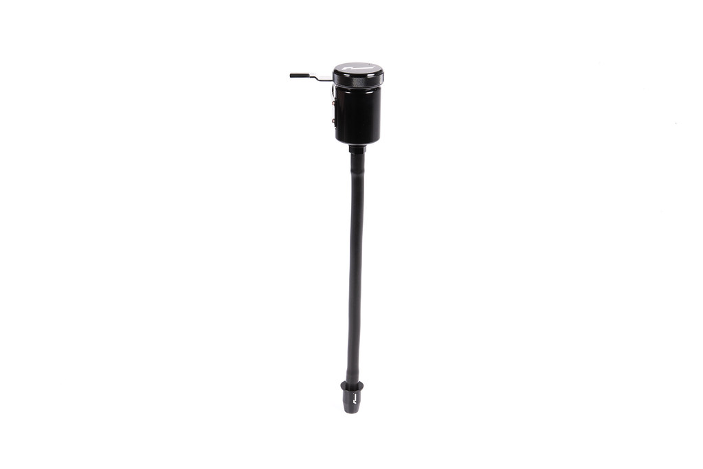 RacingLine Remote Washer Fluid Fill Kit / Golf 7R & Audi S3 8V (for use with Oil Management Kit VWR13G700)