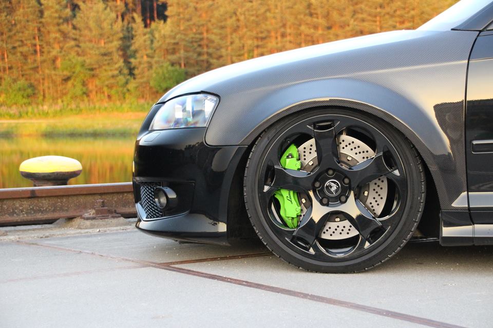971309_621403044561364_1231642305_n Audi A3 8P bis Bj 2009 Kotflügel GFK 4 cm breiter