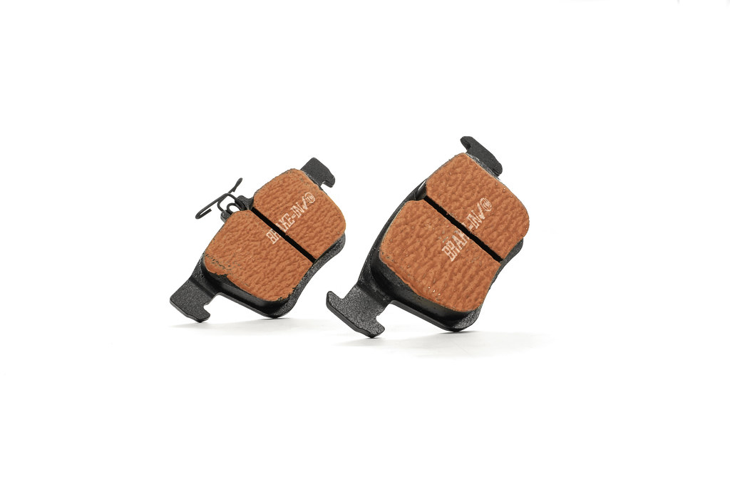 RacingLine RP700 Bremsbeläge / 310mm Hinten