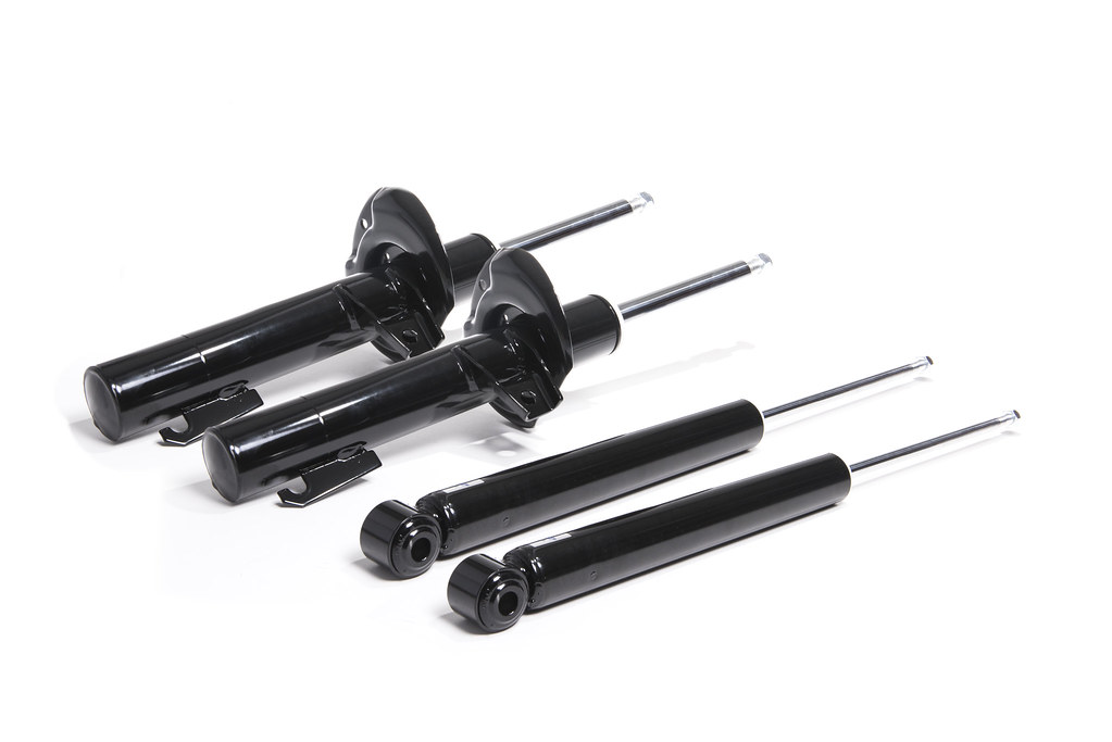 RacingLine Sport Spring & Damper Kit / A5-Platform FWD: Golf 5/6, A3 8P, Leon 2 (55mm strut)