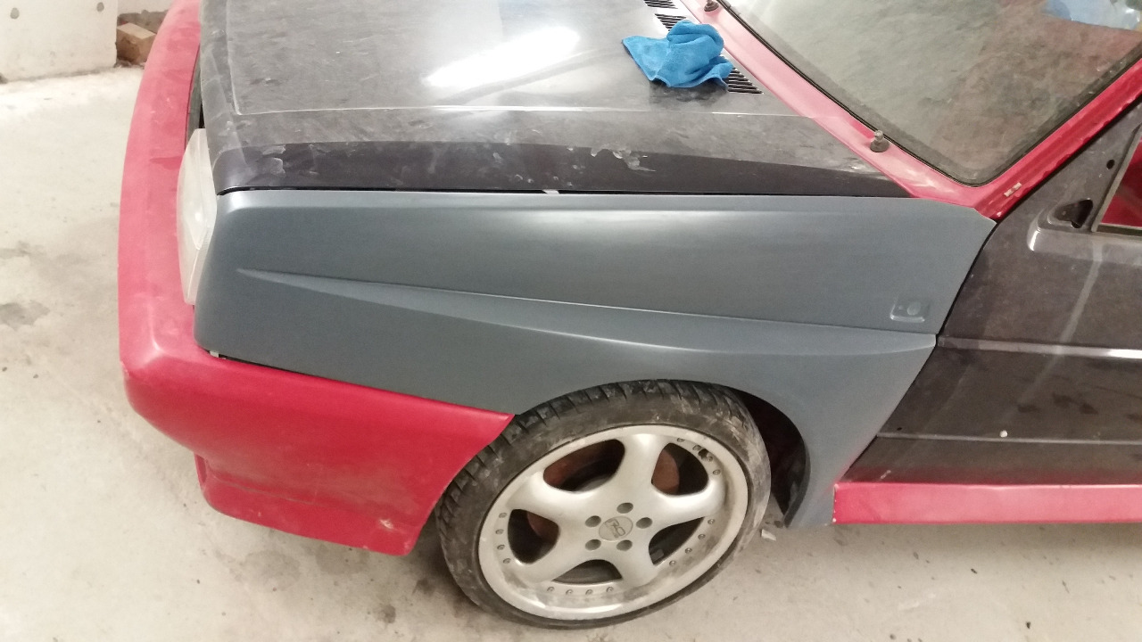 20170210_154351 Volkswagen Rallye Golf verbreiterte GFK Kotflügel 2,3 cm pro Seite