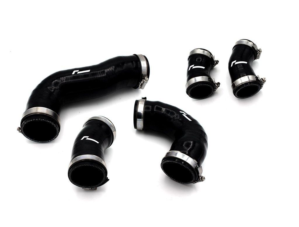 RacingLine Reinforced Turbo Boost Hose Kit / MQB / 2.0 TSI EA888.3