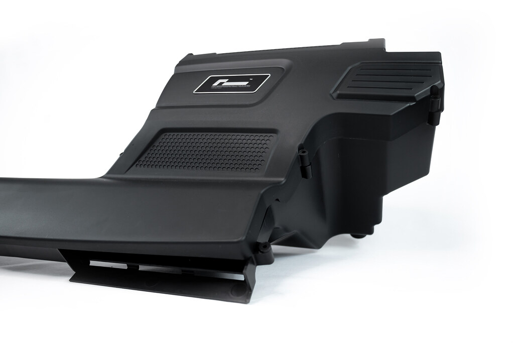 RacingLine R600 EVO Cold Air Intake System - with Pleated Cotton Filter MQBE 2.0 TSI EA888.3/EA888.4